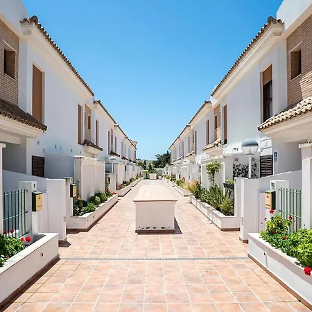 Casa Levante En Playa Fuente Del Gallo Conil De La Frontera